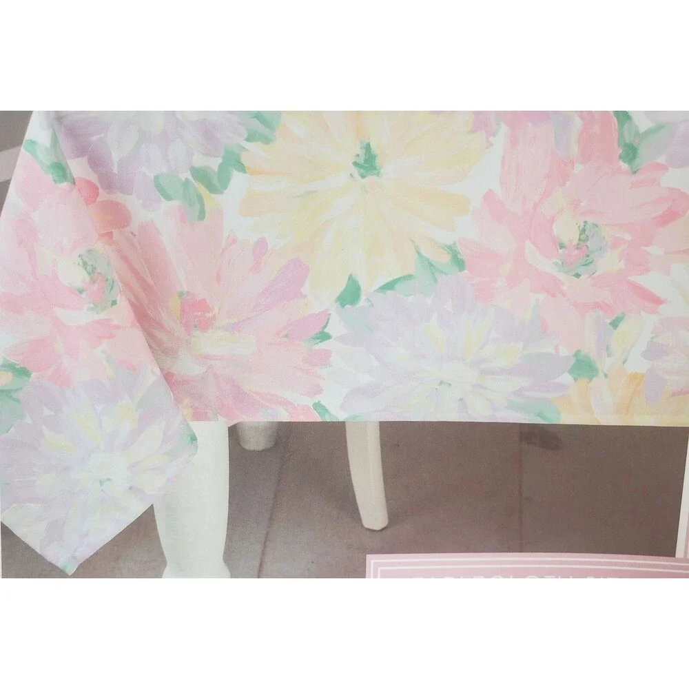 1 Fabric Printed Tablecloth, 60